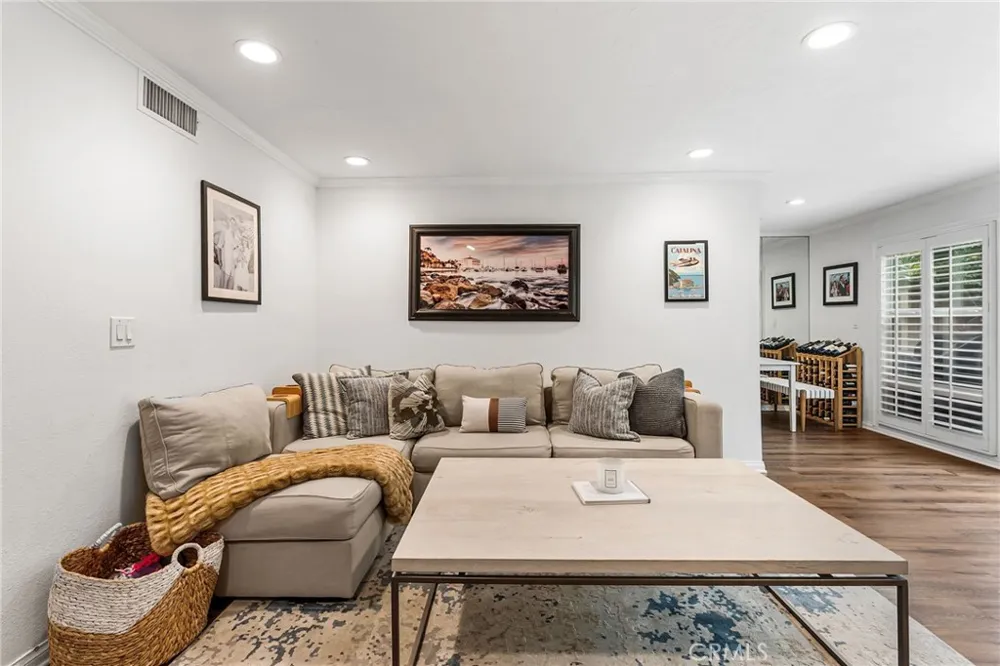 1741 Tustin Avenue #1A Costa Mesa, CA 92627