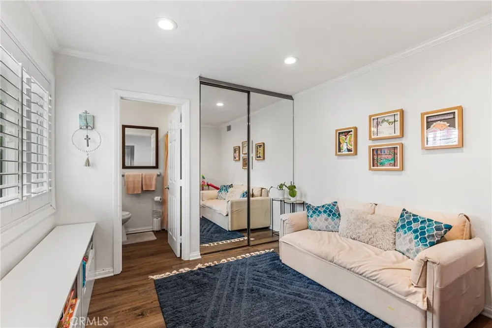 1741 Tustin Avenue #1A Costa Mesa, CA 92627
