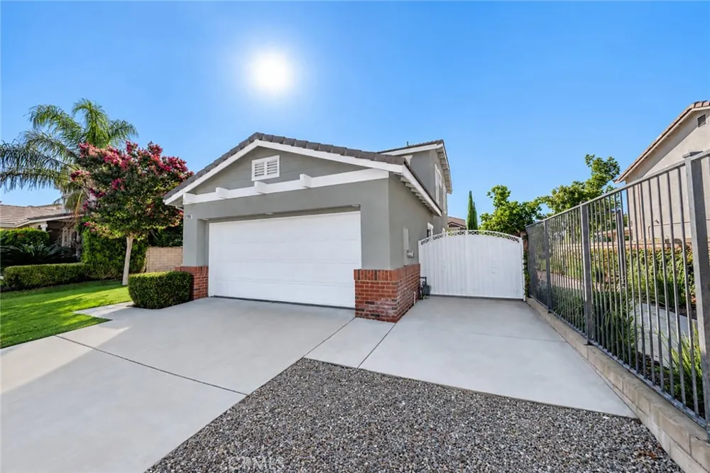 11799 Rockingham Court Rancho Cucamonga, CA 91730