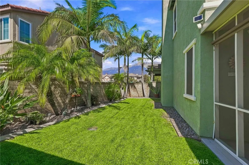 6111 Pine Cone Way Rancho Cucamonga, CA 91739