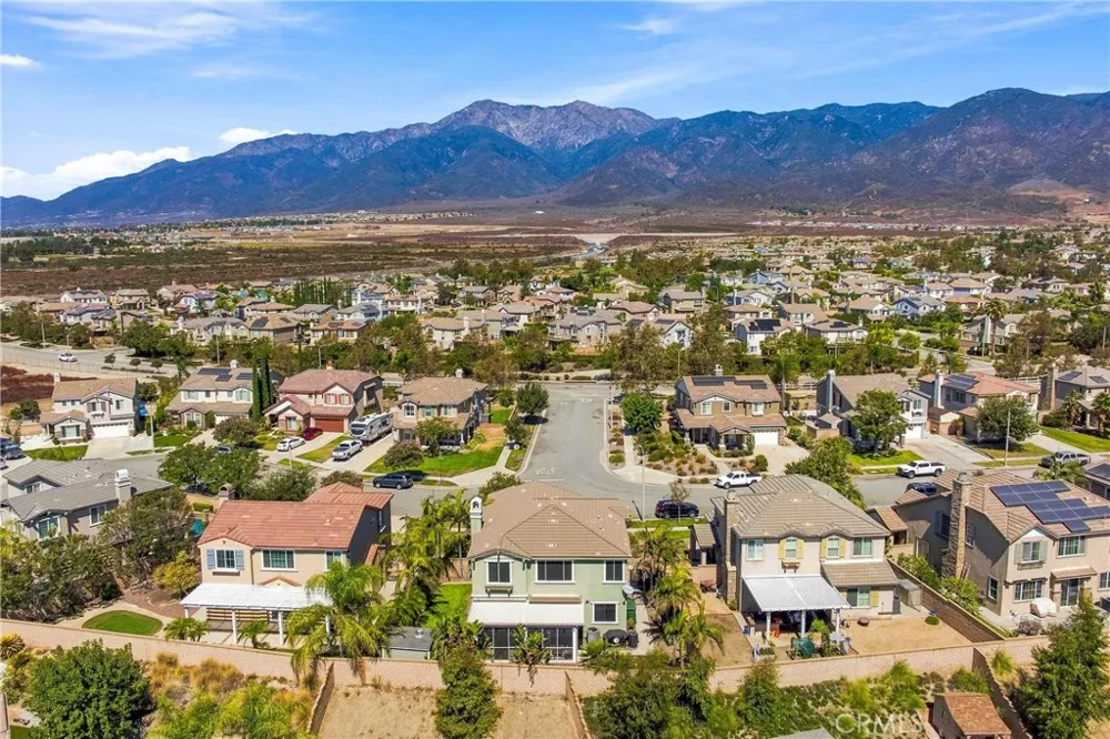 6111 Pine Cone Way Rancho Cucamonga, CA 91739