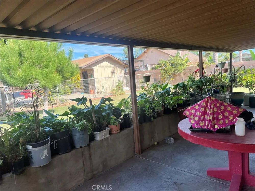 3949 BLUFF Norco, CA 92860