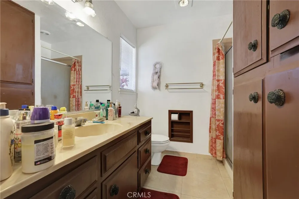3949 BLUFF Norco, CA 92860