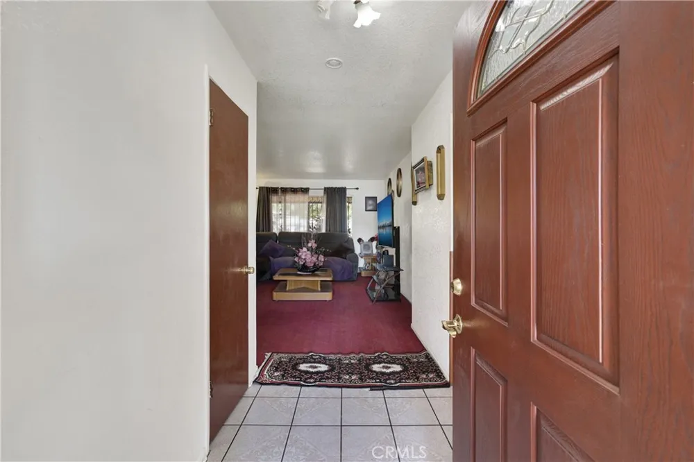 3949 BLUFF Norco, CA 92860