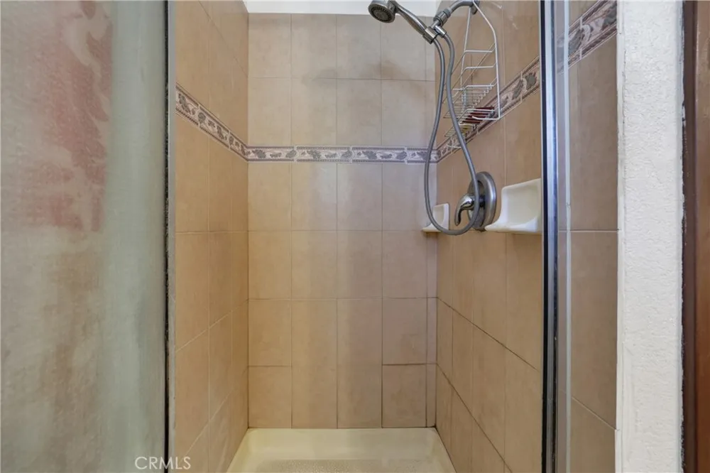 3949 BLUFF Norco, CA 92860