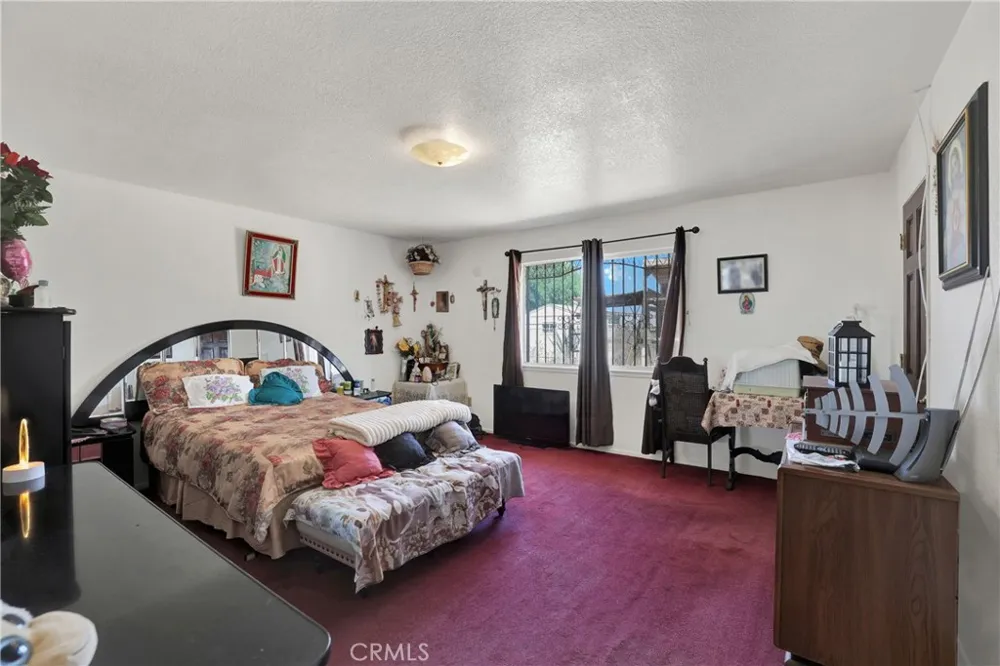 3949 BLUFF Norco, CA 92860