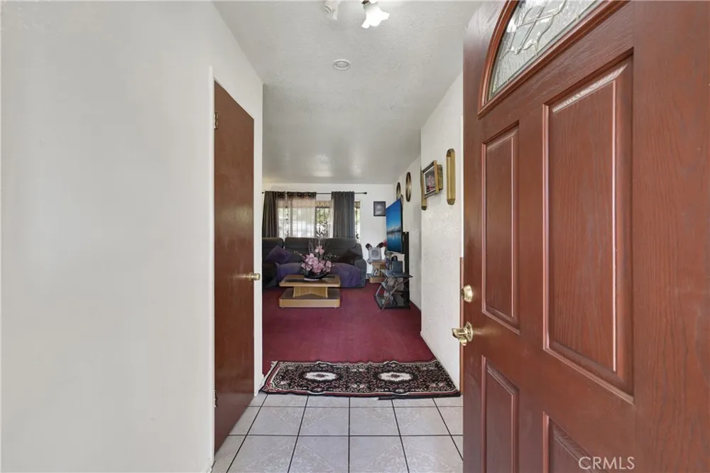 3949 BLUFF Norco, CA 92860
