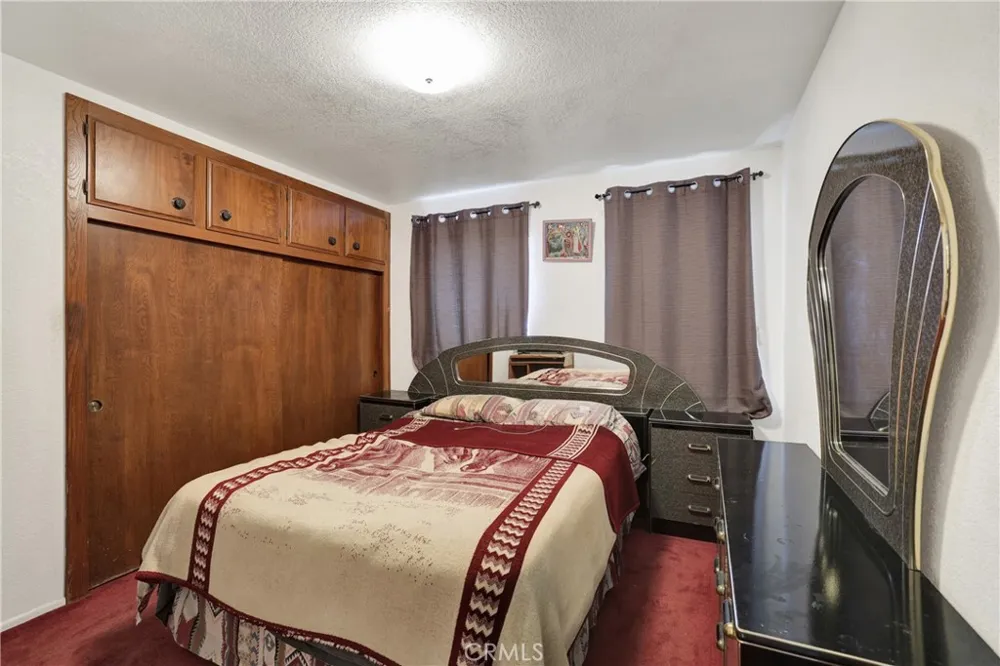 3949 BLUFF Norco, CA 92860