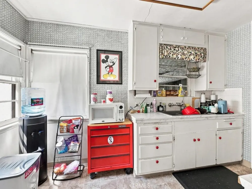 211 Martha Place Fullerton, CA 92833