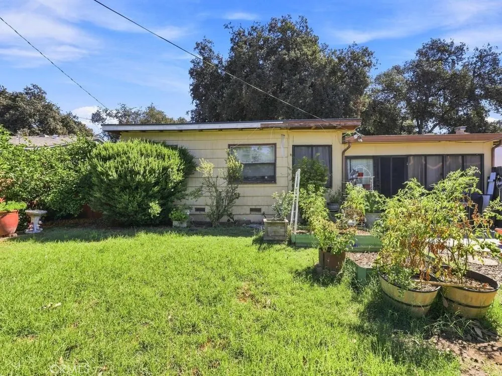 211 Martha Place Fullerton, CA 92833