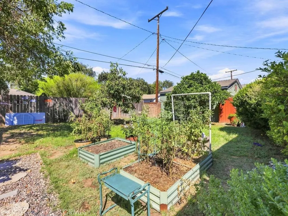 211 Martha Place Fullerton, CA 92833