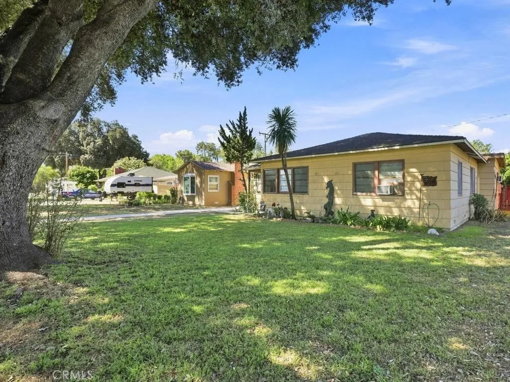 211 Martha Place Fullerton, CA 92833