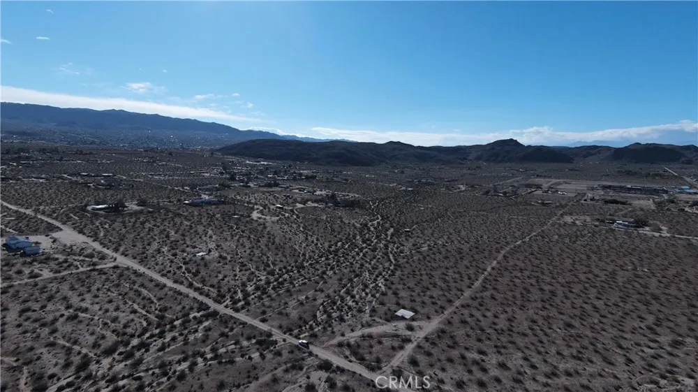 5024 Border Joshua Tree, CA 92252