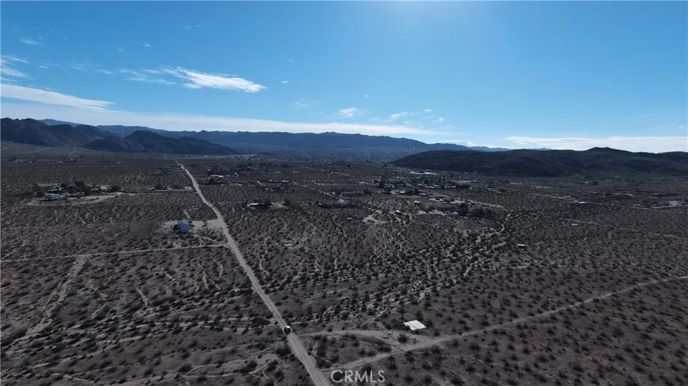 5024 Border Joshua Tree, CA 92252