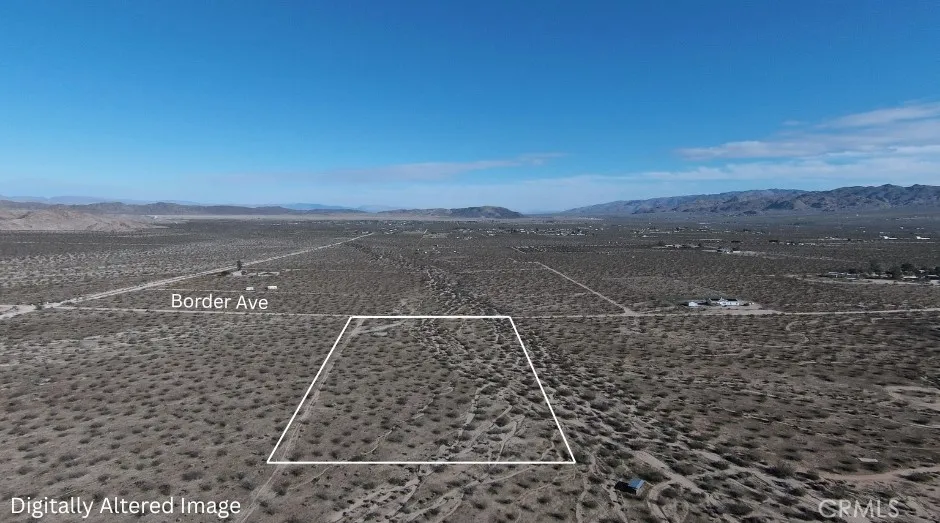 5024 Border Joshua Tree, CA 92252