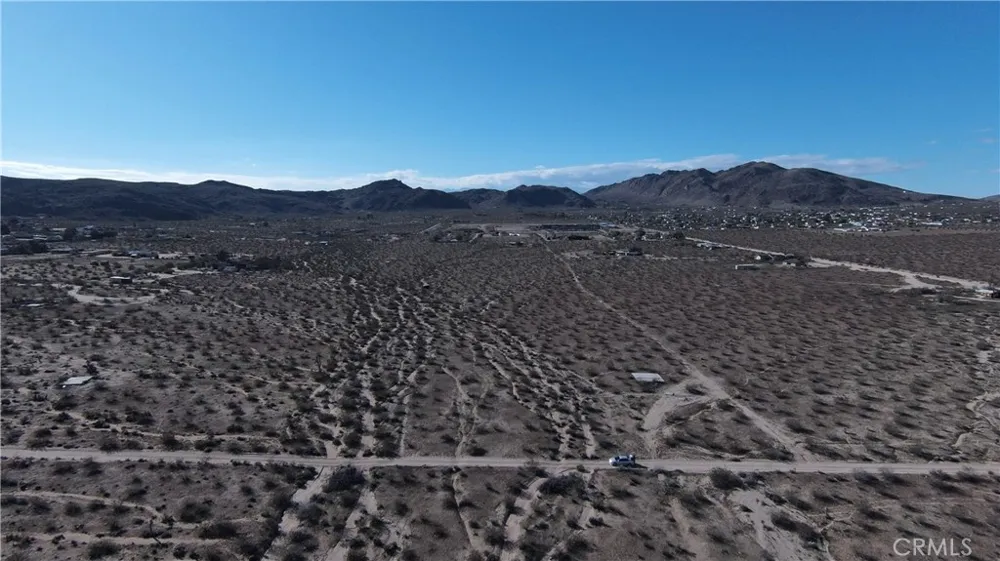5024 Border Joshua Tree, CA 92252