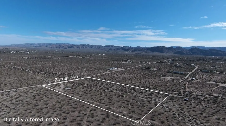 5024 Border Joshua Tree, CA 92252
