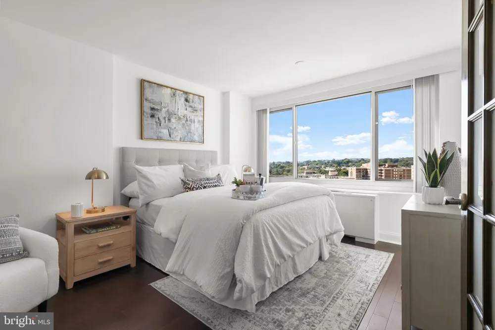 1330 NEW HAMPSHIRE AVENUE NW #1018 Washington, DC 20036