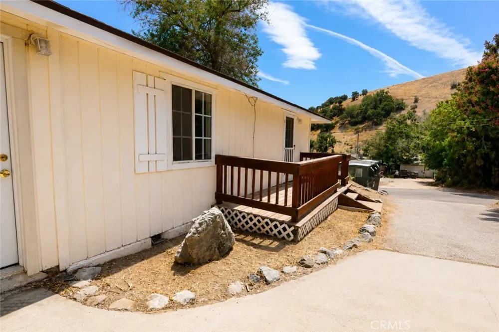 425 North Lebec, CA 93243