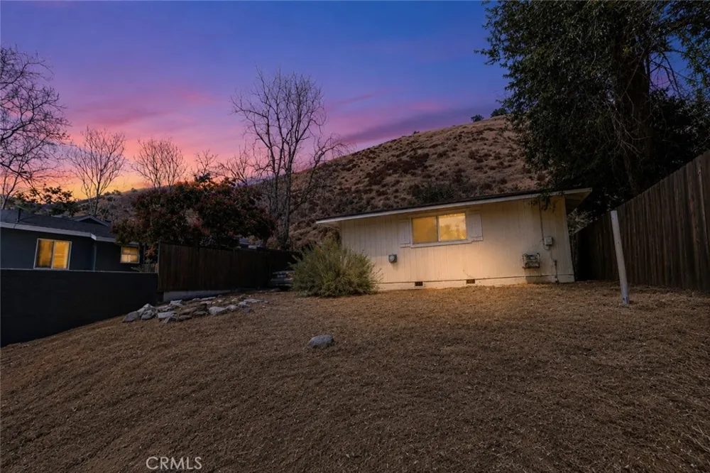 425 North Lebec, CA 93243