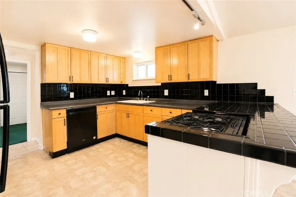 425 North Lebec, CA 93243