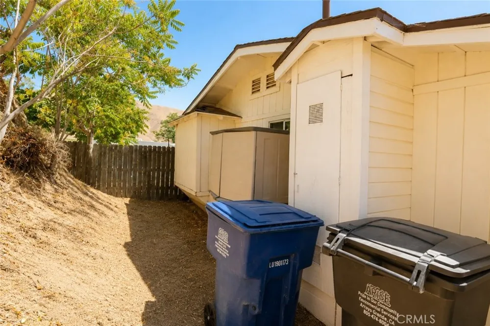 425 North Lebec, CA 93243