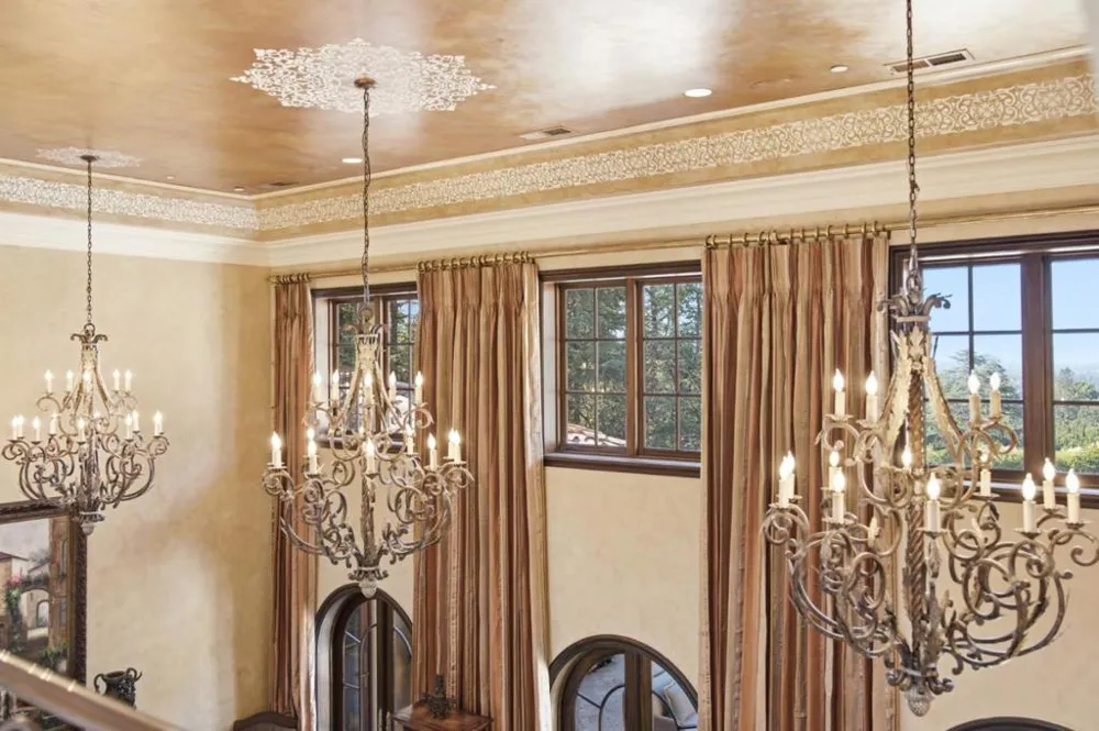 10285 Magdalena Road Los Altos Hills, CA 94024