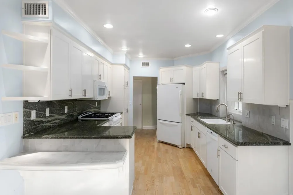 8228 Paseo del Ocaso La Jolla, CA 92037