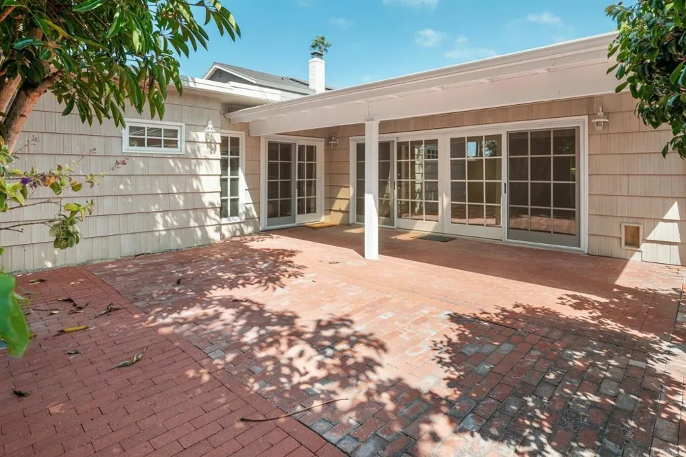 8228 Paseo del Ocaso La Jolla, CA 92037