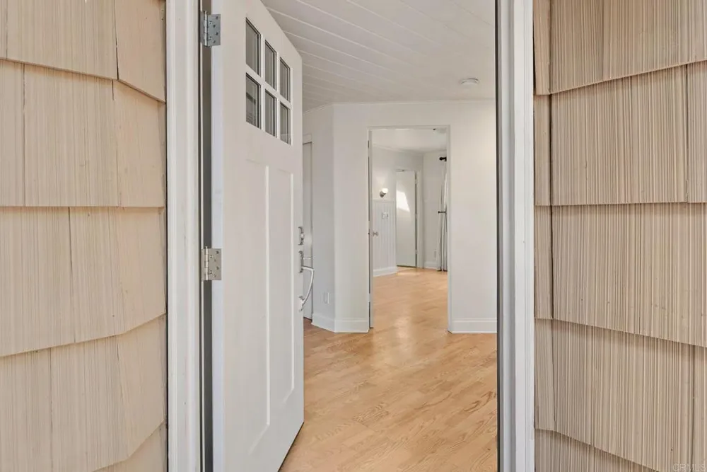 8228 Paseo del Ocaso La Jolla, CA 92037