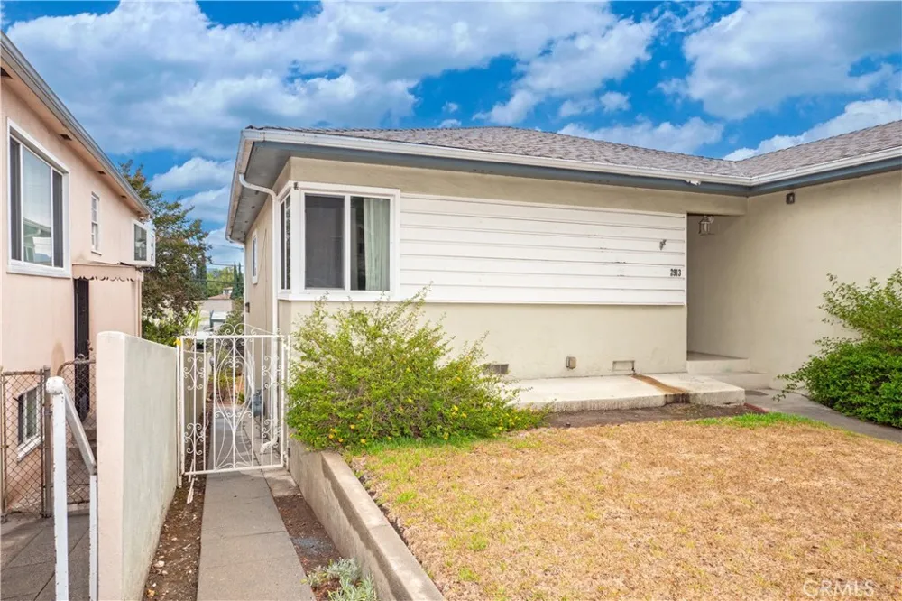 2913 Montezuma Alhambra, CA 91803