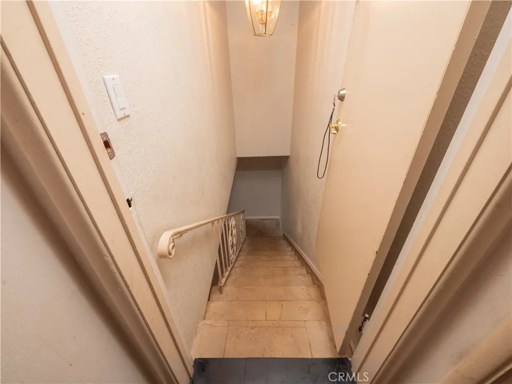 2913 Montezuma Alhambra, CA 91803