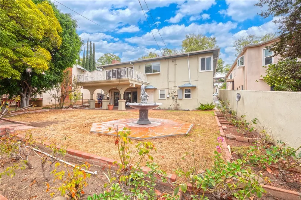 2913 Montezuma Alhambra, CA 91803