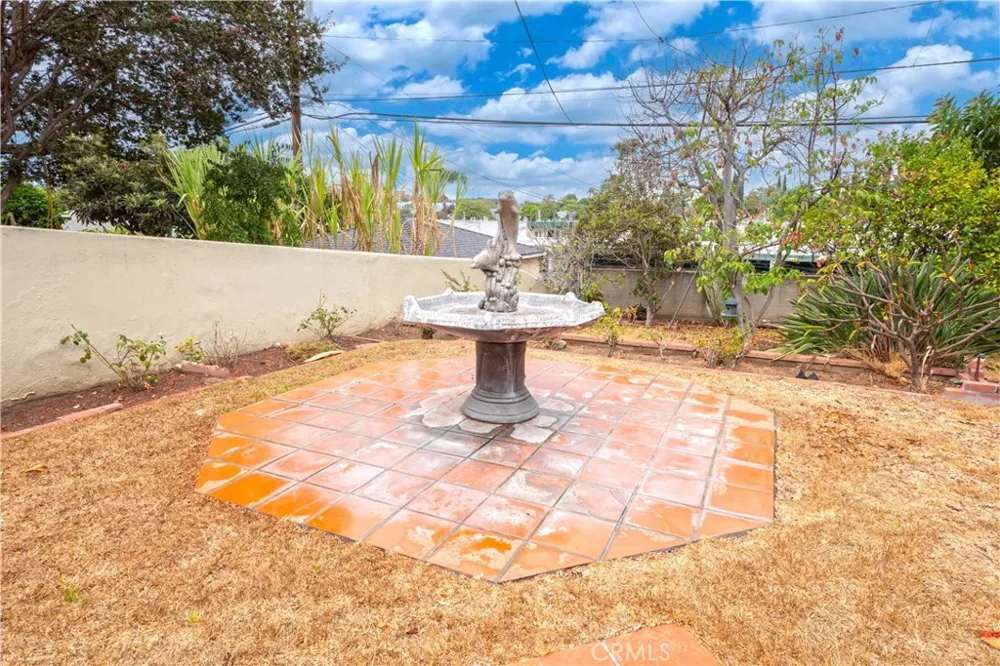 2913 Montezuma Alhambra, CA 91803
