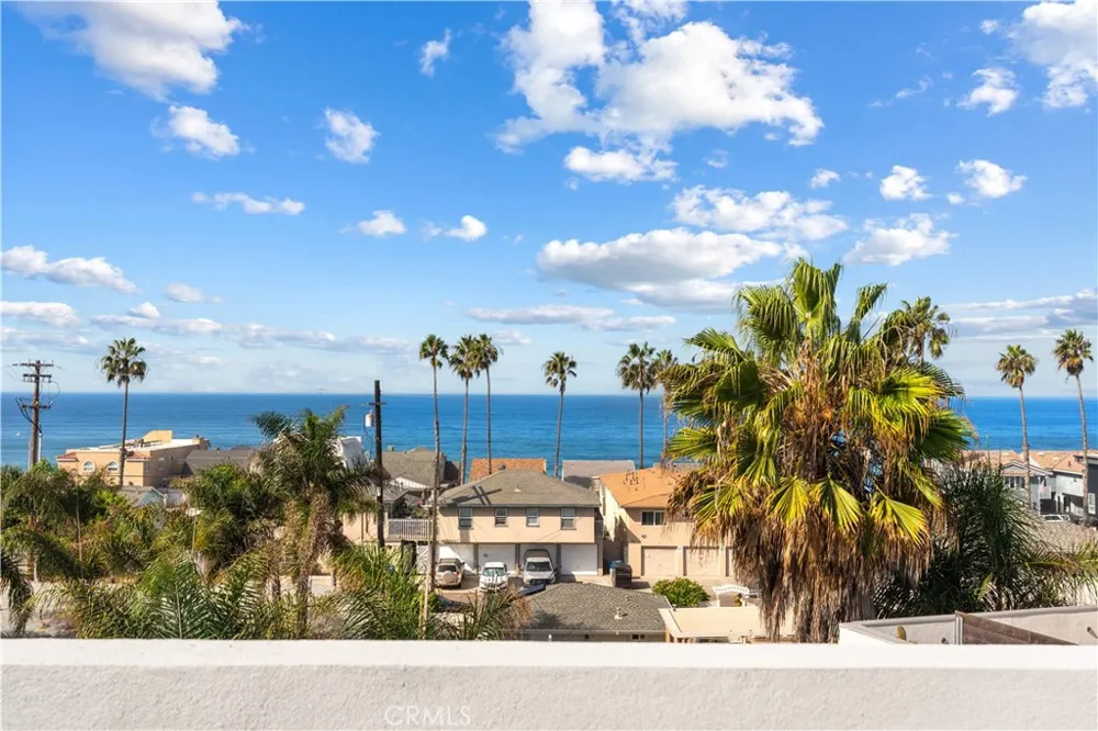 215 Oceanside Blvd #1 Oceanside, CA 92054