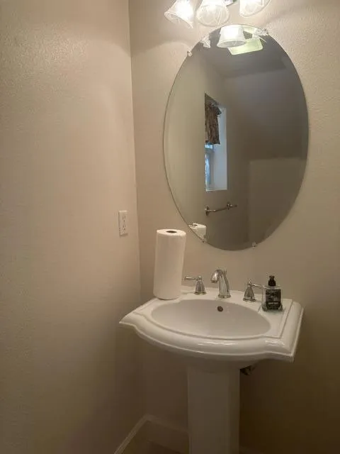 3186 Amaro Lane San Jose, CA 95135