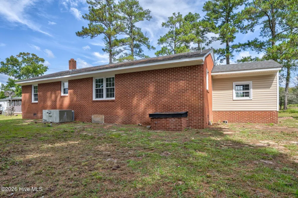 2256 Acorn Hill Road Tarboro, NC 27886
