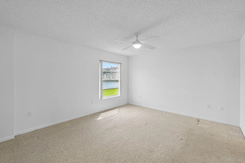 6112 Huntwick Terrace #102 Delray Beach, FL 33484