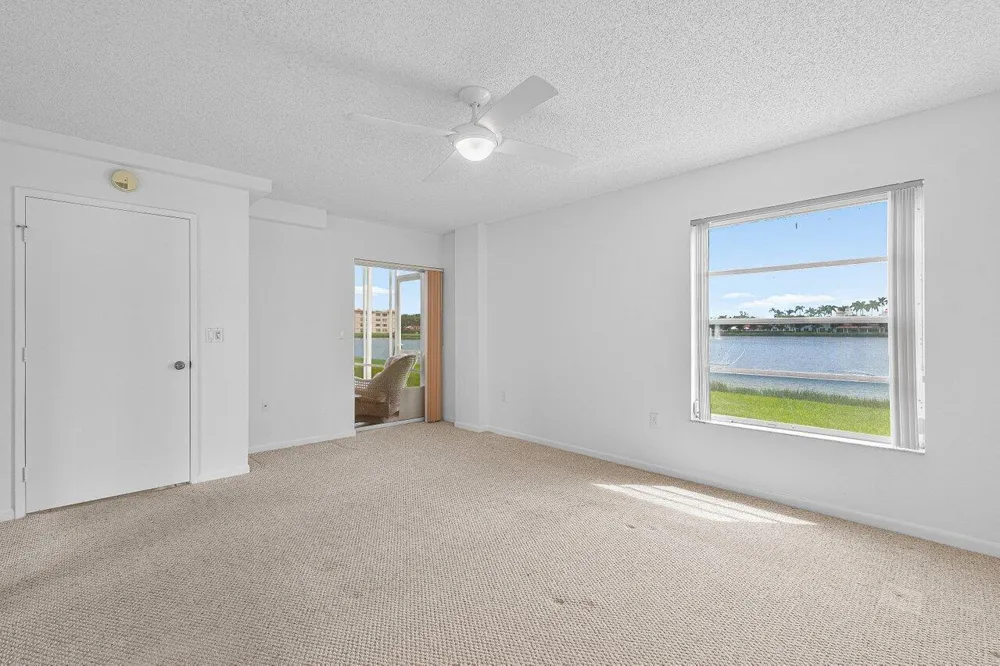 6112 Huntwick Terrace #102 Delray Beach, FL 33484
