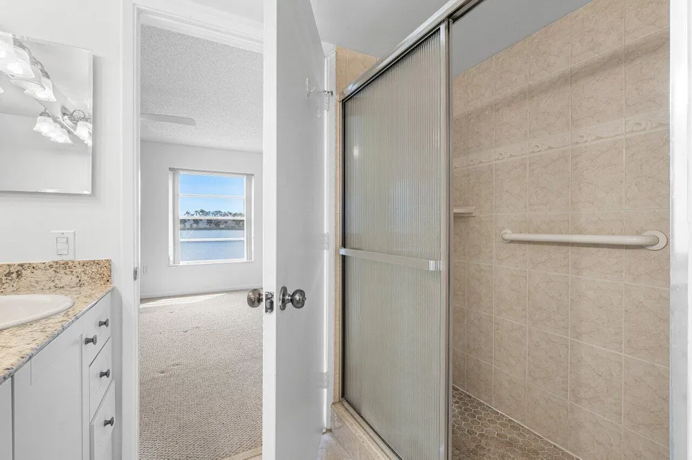 6112 Huntwick Terrace #102 Delray Beach, FL 33484
