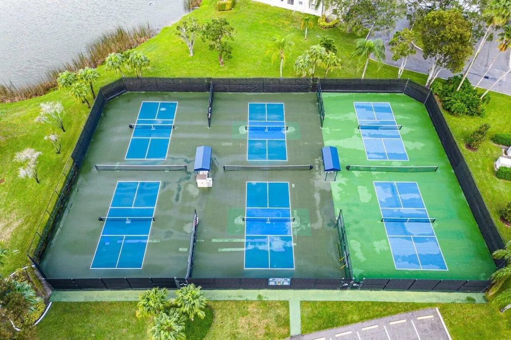 6112 Huntwick Terrace #102 Delray Beach, FL 33484