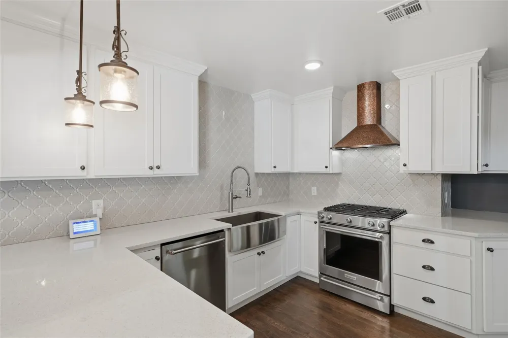 2834 E 21st Place Tulsa, OK 74114