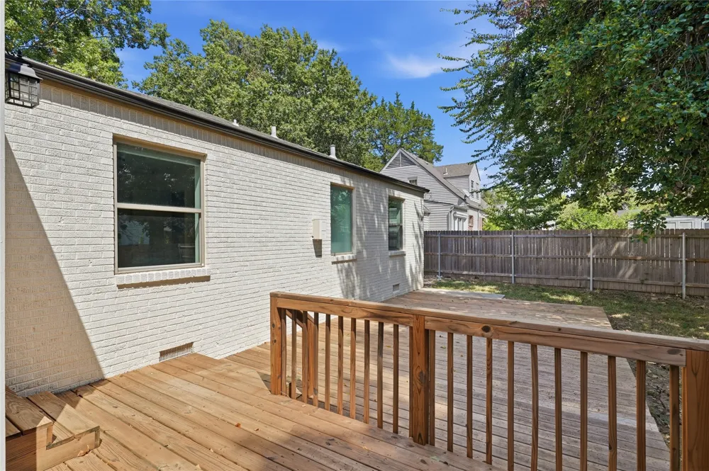 2834 E 21st Place Tulsa, OK 74114