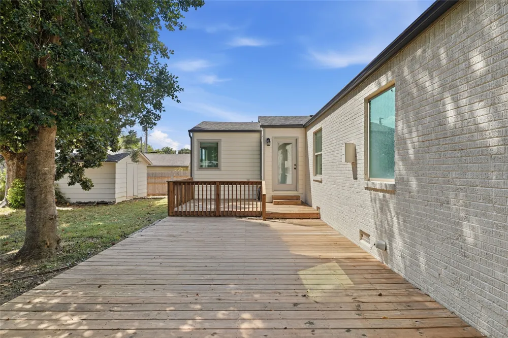2834 E 21st Place Tulsa, OK 74114