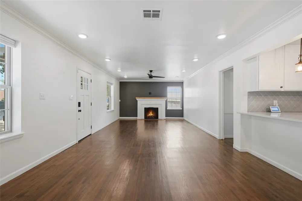 2834 E 21st Place Tulsa, OK 74114