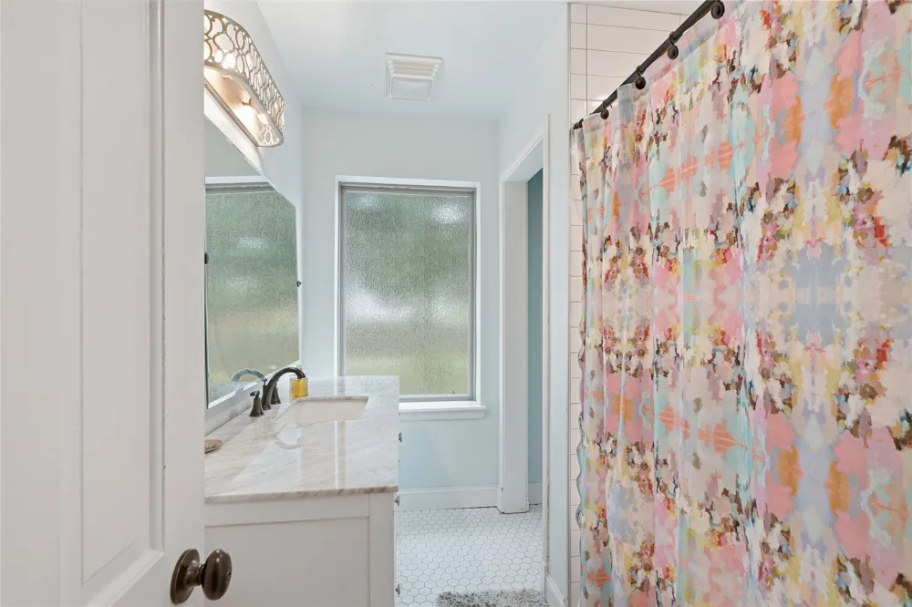 2834 E 21st Place Tulsa, OK 74114