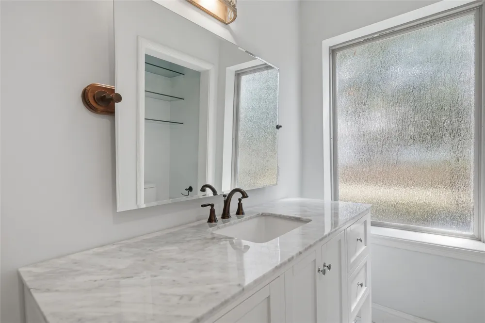 2834 E 21st Place Tulsa, OK 74114