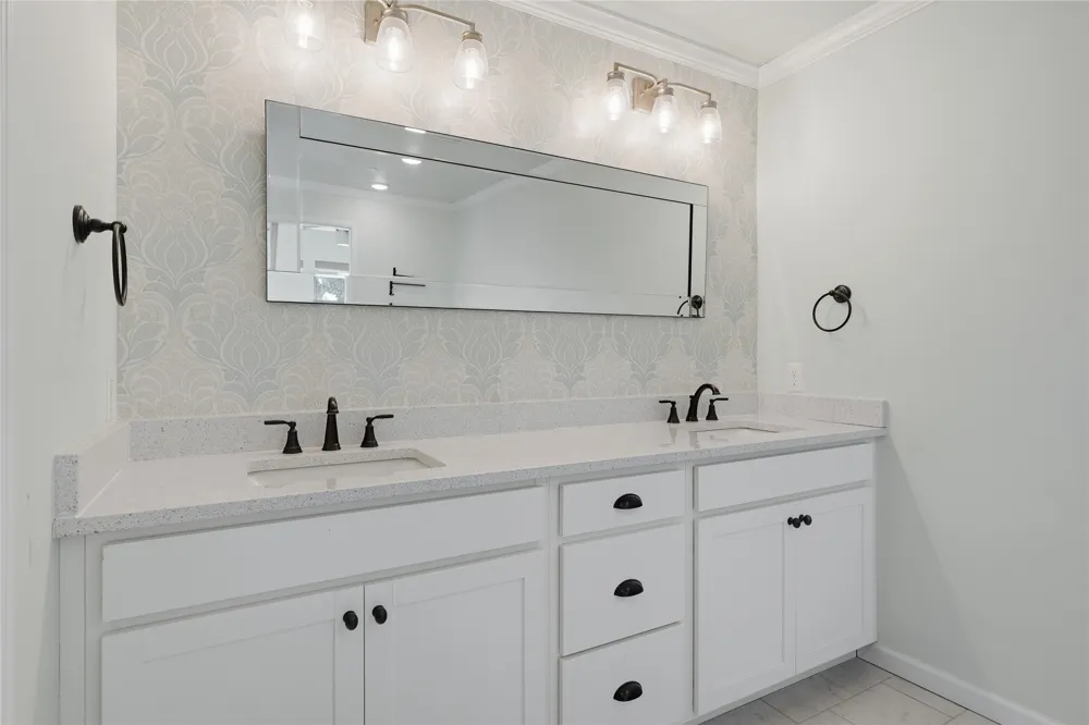 2834 E 21st Place Tulsa, OK 74114