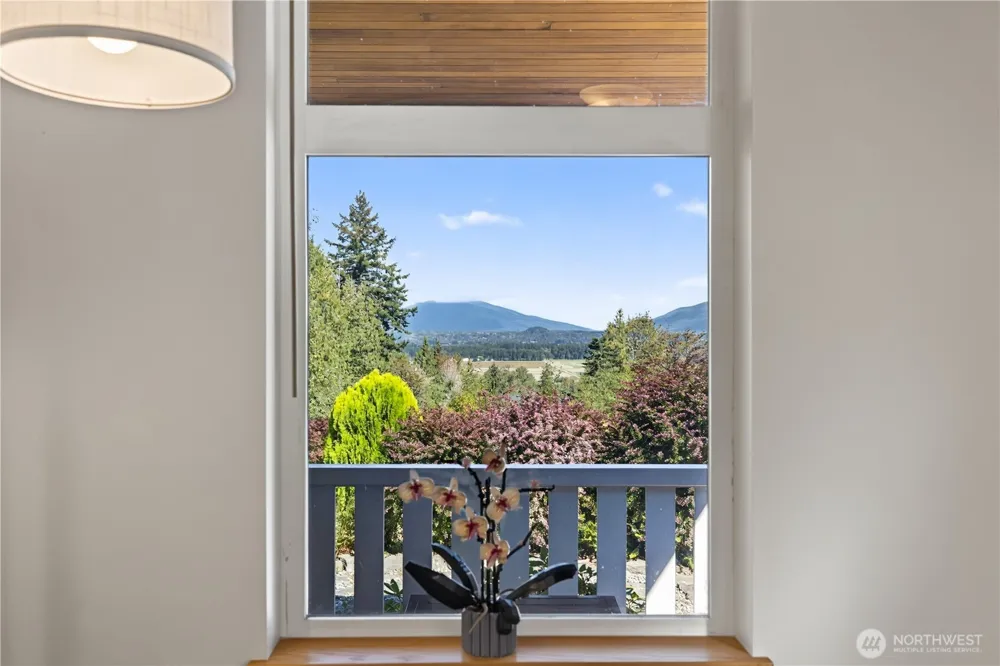 22904 Bumblebee Lane Mount Vernon, WA 98273