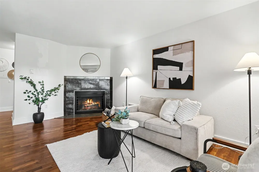 11052 NE 33rd Place #A4 Bellevue, WA 98004